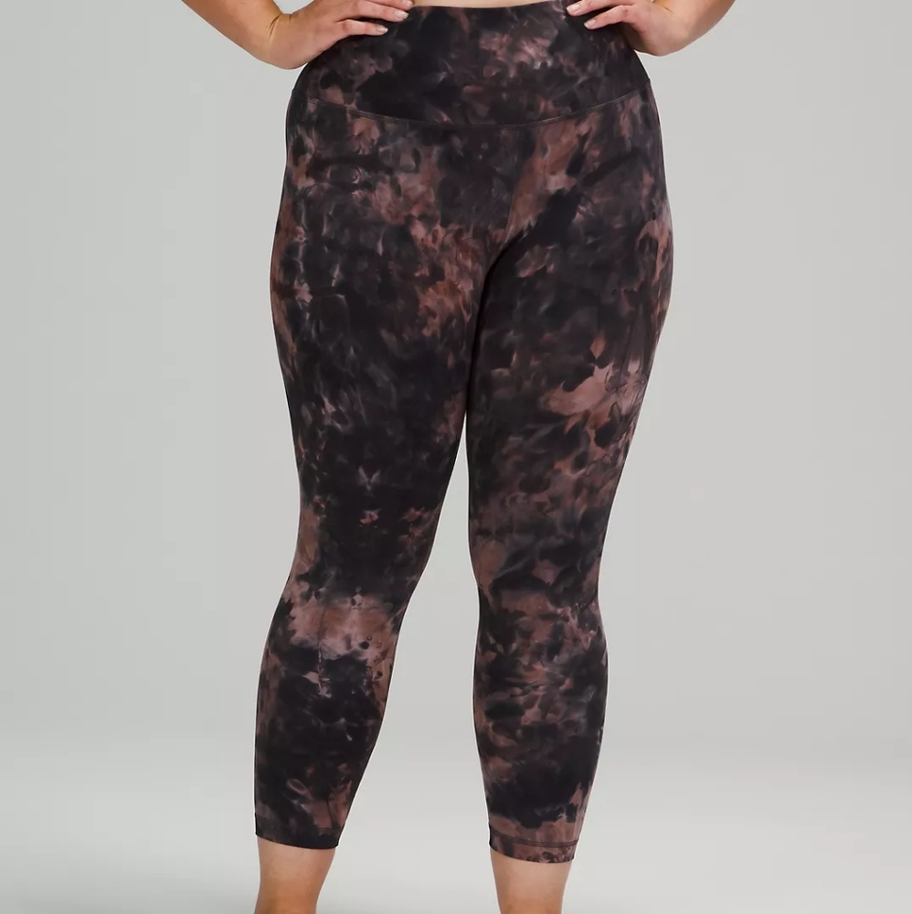 Lululemon Align HR 25"